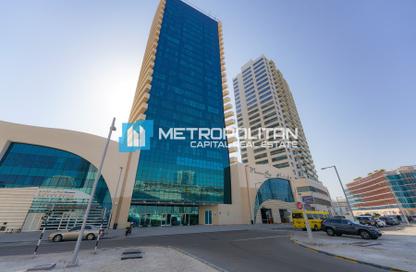Apartment - 3 Bedrooms - 4 Bathrooms for rent in Marina Bay by DAMAC - Najmat Abu Dhabi - Al Reem Island - Abu Dhabi