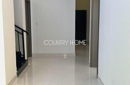 Villa - 5 Bedrooms - 6 Bathrooms for rent in Al Aweer 1 - Al Aweer - Dubai