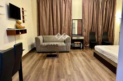Apartment - Studio - 1 Bathroom for rent in Building Y12 - England Cluster - International City - Dubai