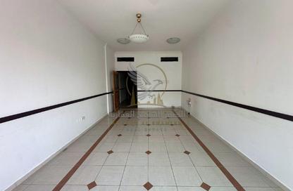 Apartment - 2 - 3 for rent in Al Majaz 2 - Al Majaz - Sharjah