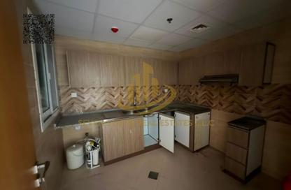 Apartment - 2 - 2 for sale in Gulf Tower - Emirates City - Ajman
