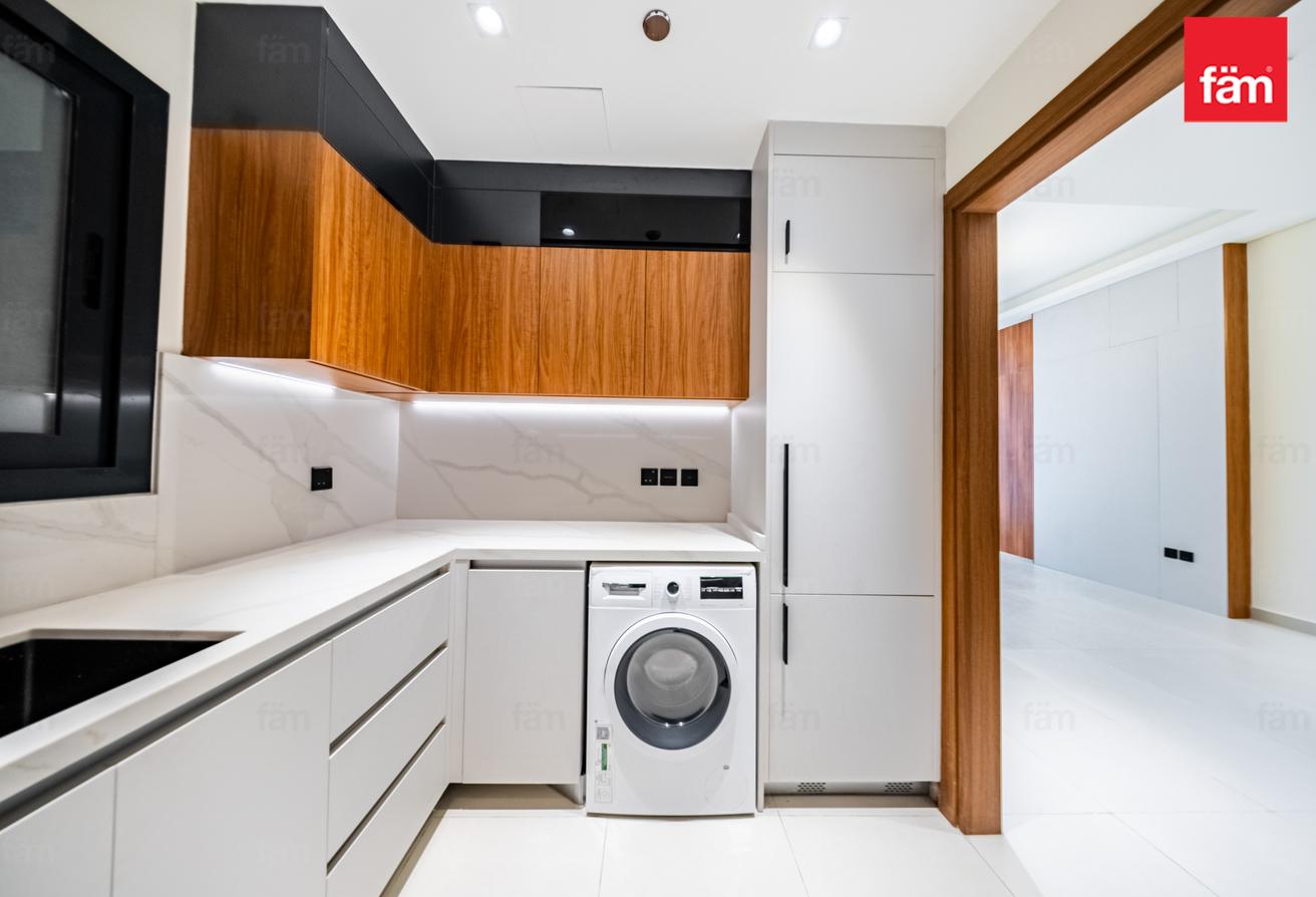 1BR | Prime Location |Huge Balcony photo 10