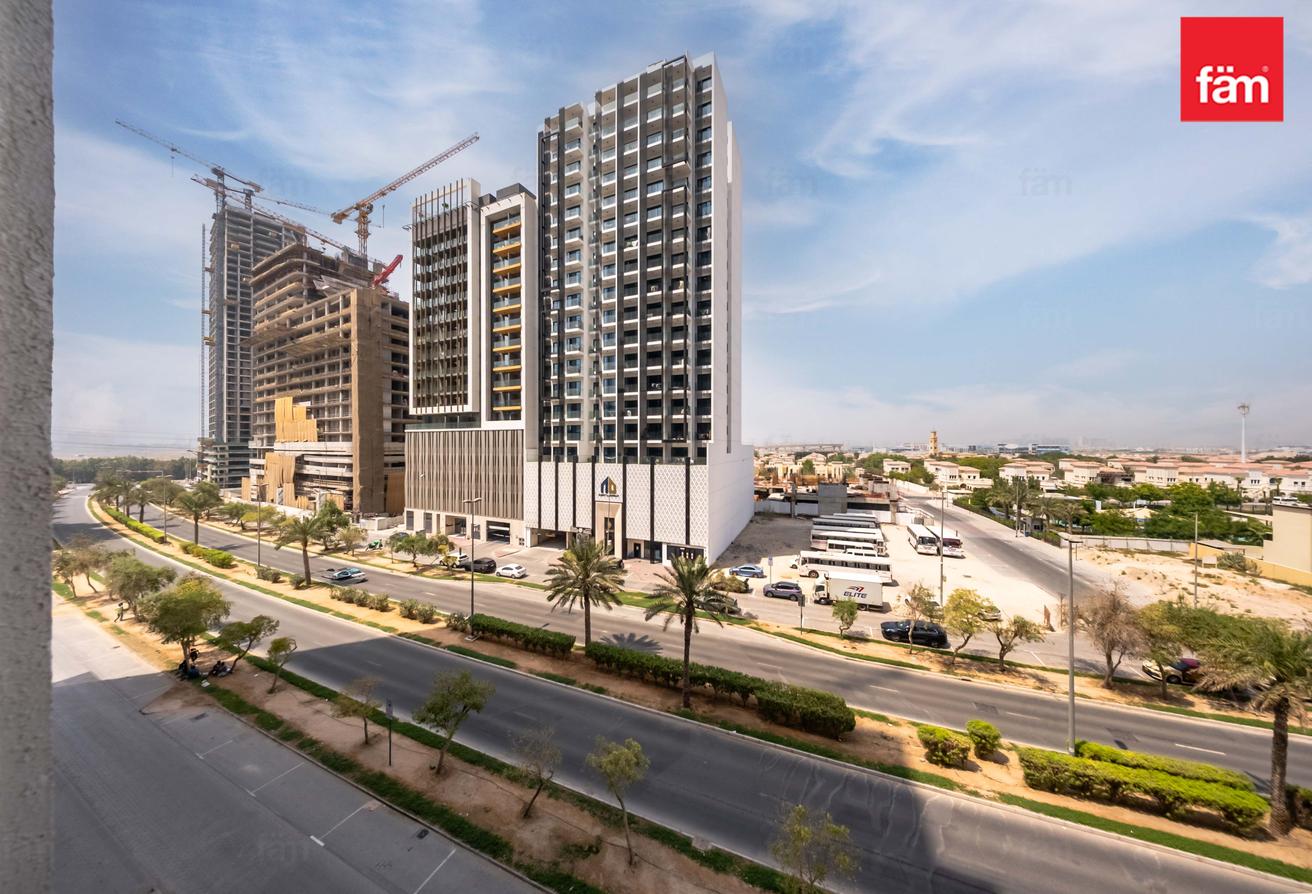 1BR | Prime Location |Huge Balcony photo 8