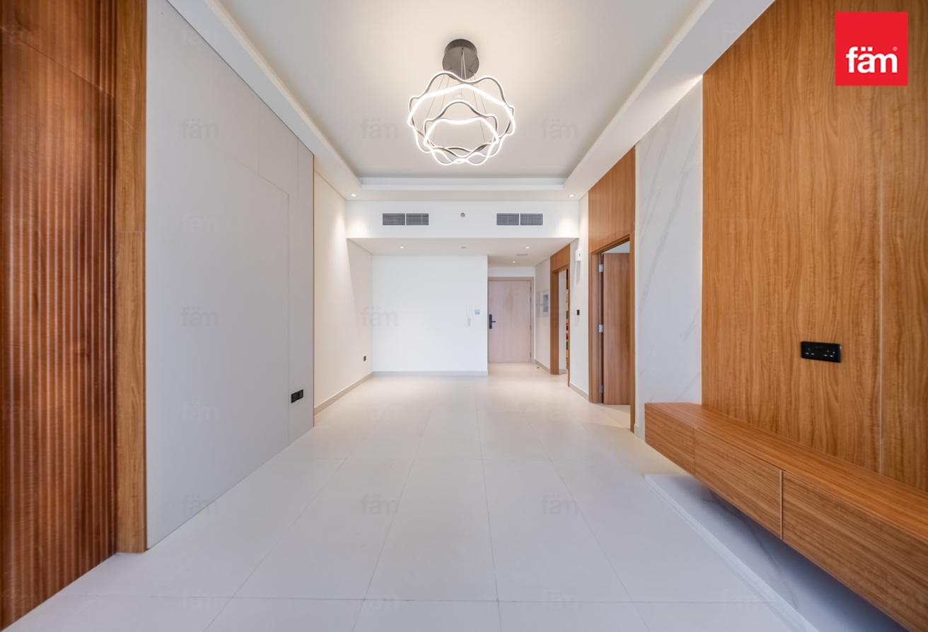 1BR | Prime Location |Huge Balcony photo 19