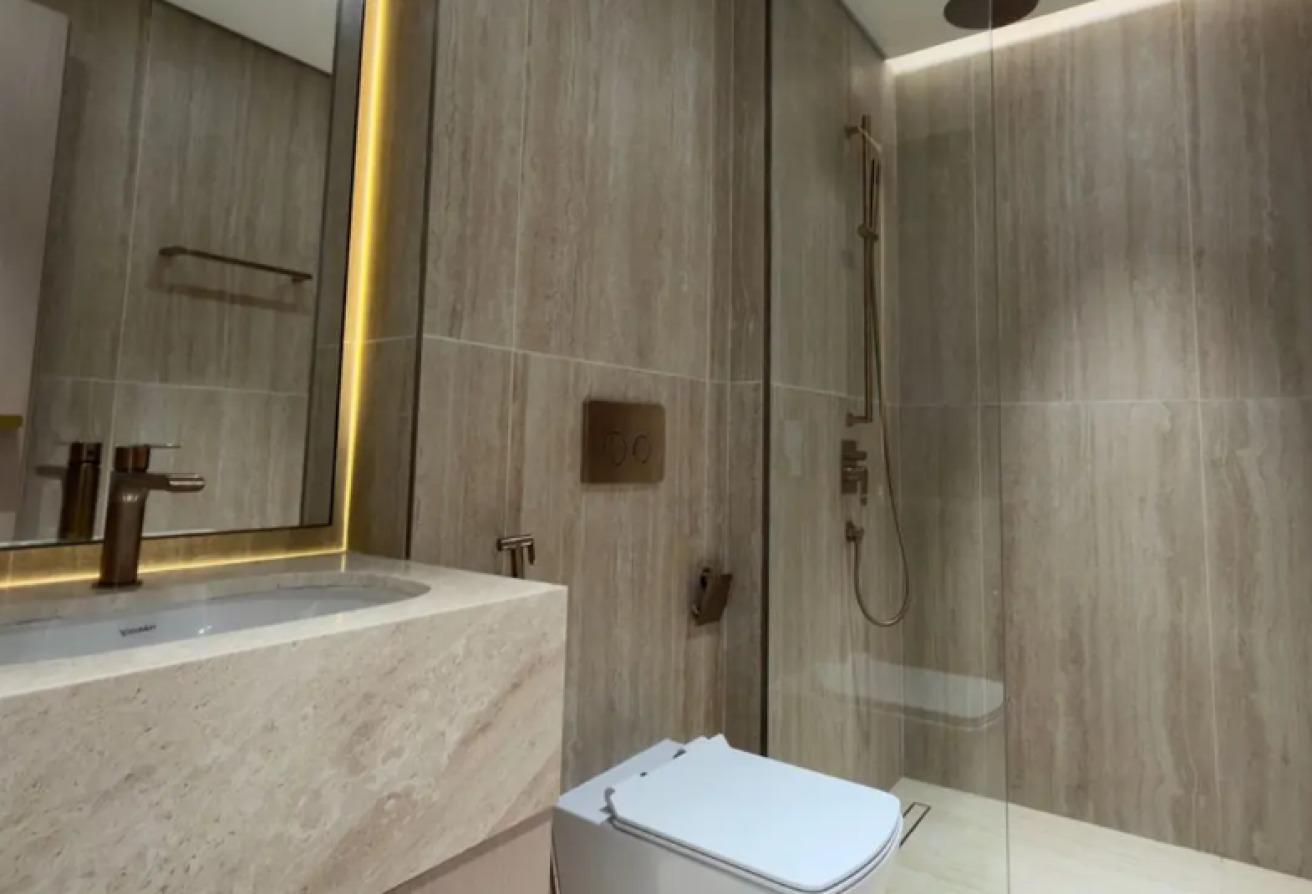 1BR SPACIOUS Prime Location Ready To Move...... photo 10