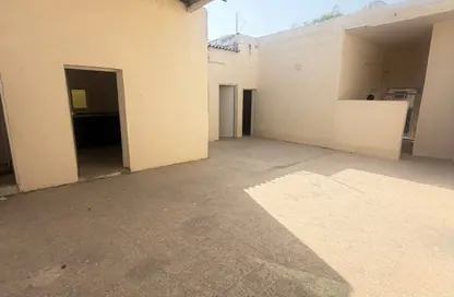فيلا - 6 غرف نوم - 3 حمامات للايجار في الناصرية - الشرق - الشارقة