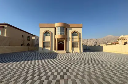 شقة - 6 غرف نوم - 6 حمامات للايجار في جلفار - رأس الخيمة