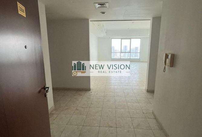 82389062 - Property Image 3