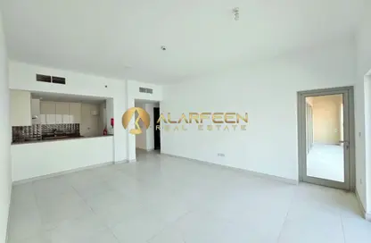 Apartment - 2 Bedrooms - 3 Bathrooms for rent in Rabdan Building - Motor City - Dubai