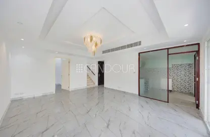 فيلا - 3 غرف نوم - 3 حمامات للايجار في الينابيع 14 - الينابيع - دبي