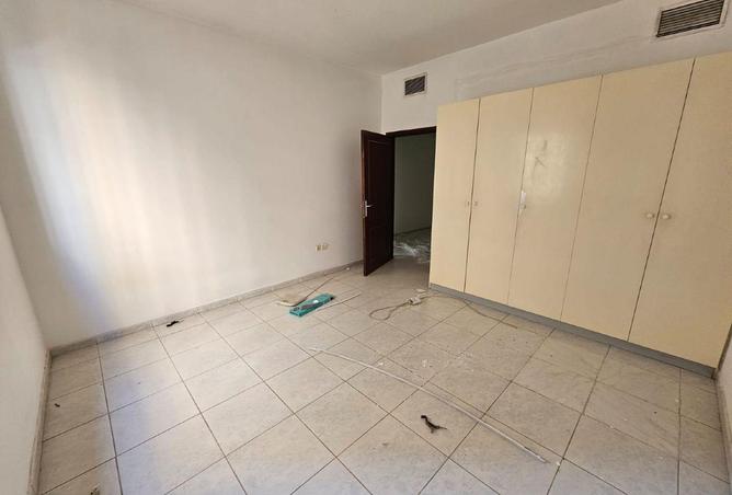 2PAhseII4gq - Property Main Image