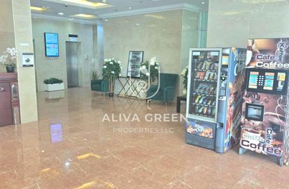 Apartment - 1 Bedroom - 2 Bathrooms for sale in UniEstate Sports Tower - Dubai Sports City - Dubai