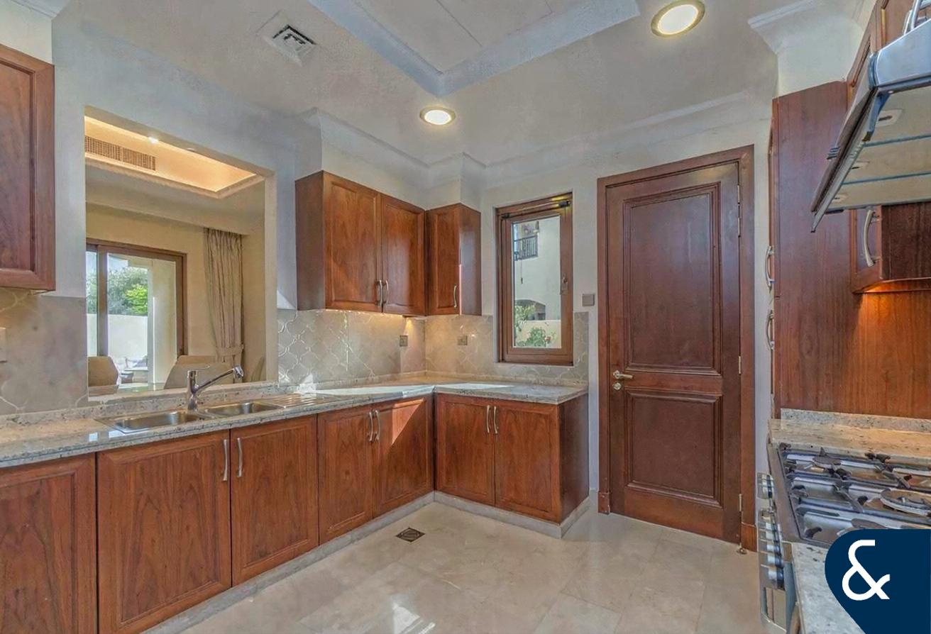 5 Bed + Maid Villa | Single Row | Type 2 photo 5