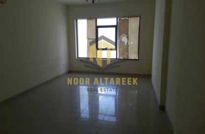 شقة - 2 غرف نوم - 2 حمامات للبيع في مجمع النهدة السكني - النهدة - الشارقة