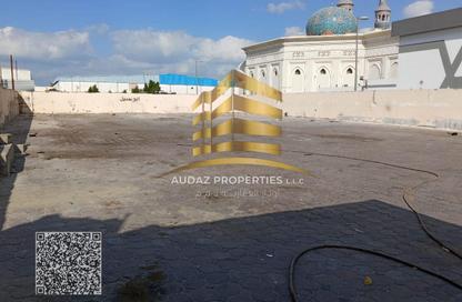 Bulk Rent Unit - Studio for rent in Industrial Building 13 - Industrial Area 13 - Sharjah Industrial Area - Sharjah