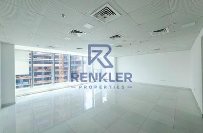Office Space - Studio - 1 Bathroom for rent in Bayswater - Business Bay - Dubai