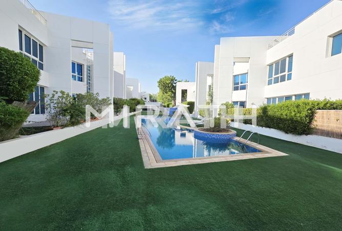 104258352 - Property Image 2