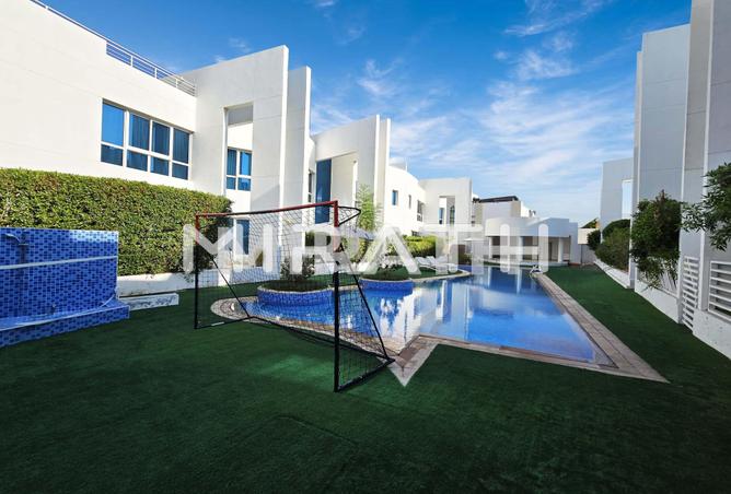 104258352 - Property Main Image