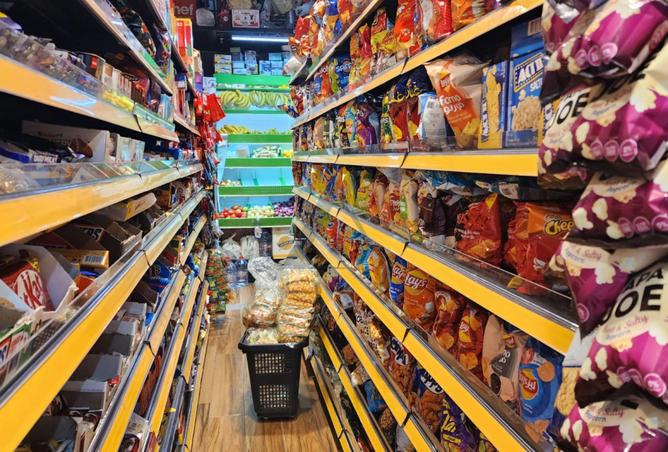 60518155 - Property Image 3