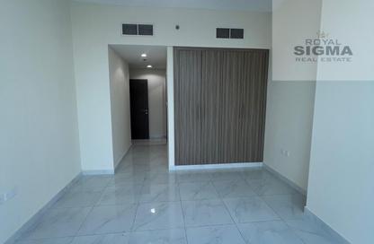 Apartment - 2 - 3 for rent in Noor Al Safa Building - Al Jaddaf - Dubai Apartment - 2 - 3 for rent in Noor Al Safa Building - Al Jaddaf - Dubai