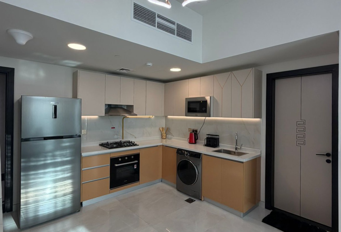 Brand New  I Fully Furnished  | Ready to Move In