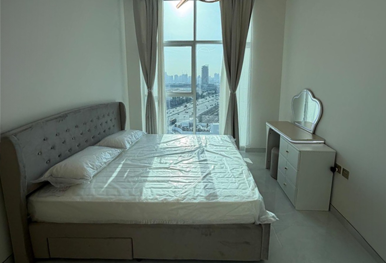 Brand New  I Fully Furnished  | Ready to Move In