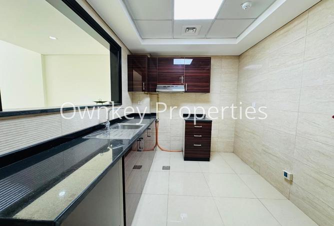 122900669 - Property Image 3