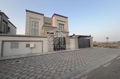 Villa - 5 - 7 for rent in Al Hooshi Villas - Hoshi - Al Badie - Sharjah