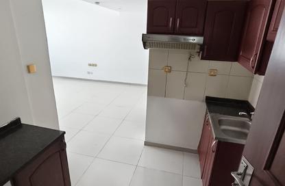 Apartment - Studio - 1 Bathroom for rent in New Al Taawun Road - Al Taawun - Sharjah