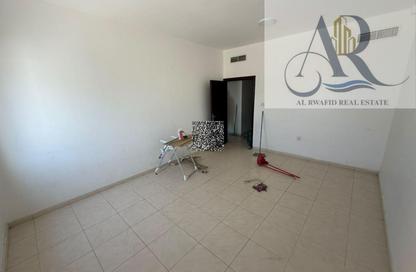 Apartment - 1 - 1 for rent in Al Rumailah building - Al Rumailah 2 - Ajman