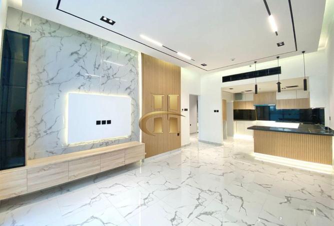 76566400 - Property Image 2