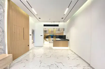 شقة - غرفة نوم - 2 حمامات للايجار في بناية الأمير - ارجان - دبي