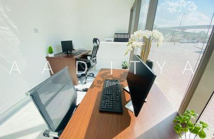 Office Space - Studio - 1 Bathroom for rent in Red Avenue - Al Garhoud - Dubai Office Space - Studio - 1 Bathroom for rent in Red Avenue - Al Garhoud - Dubai
