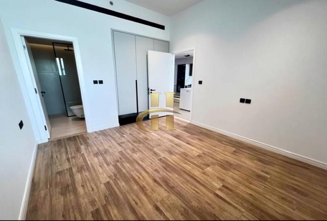 145086427 - Property Image 3