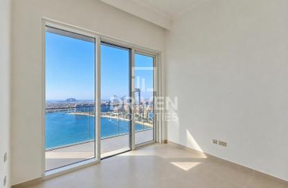 Apartment - 3 - 4 for sale in Palace Beach Residence Tower 2 - Palace Beach Residence - Emaar Beachfront - Dubai Harbour - Dubai Apartment - 3 - 4 for sale in Palace Beach Residence Tower 2 - Palace Beach Residence - Emaar Beachfront - Dubai Harbour - Dubai