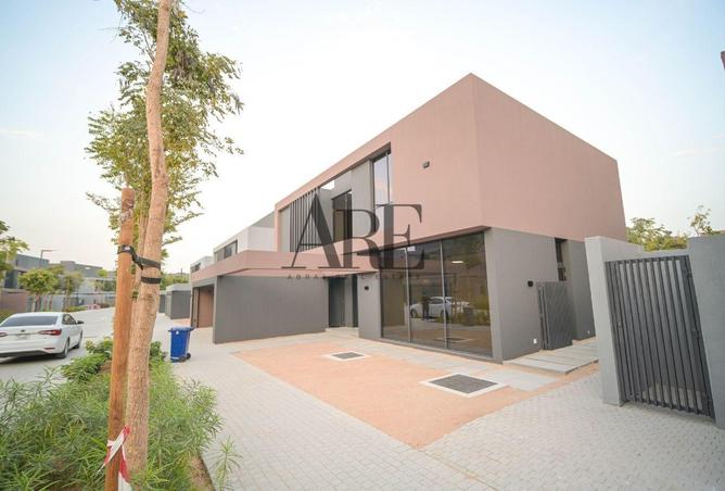 82361381 - Property Main Image