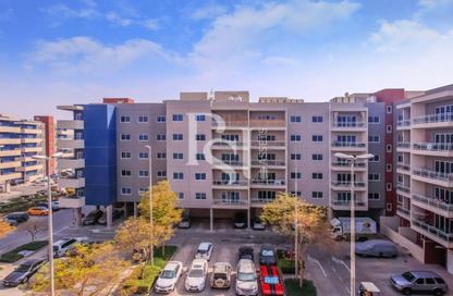 Apartment - 3 - 4 for sale in Tower 1 - Al Reef Downtown - Al Reef - Abu Dhabi Apartment - 3 - 4 for sale in Tower 1 - Al Reef Downtown - Al Reef - Abu Dhabi