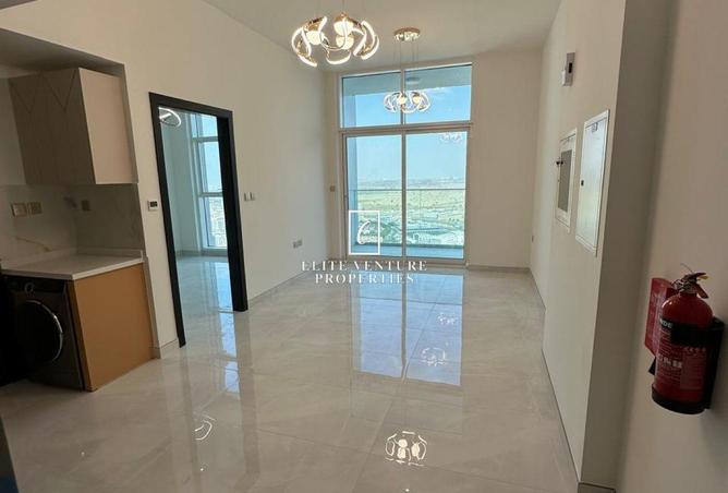 16074981 - Property Image 2