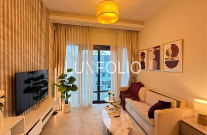 Apartment - Studio - 1 Bathroom for rent in SOL Bay - Business Bay - Dubai
