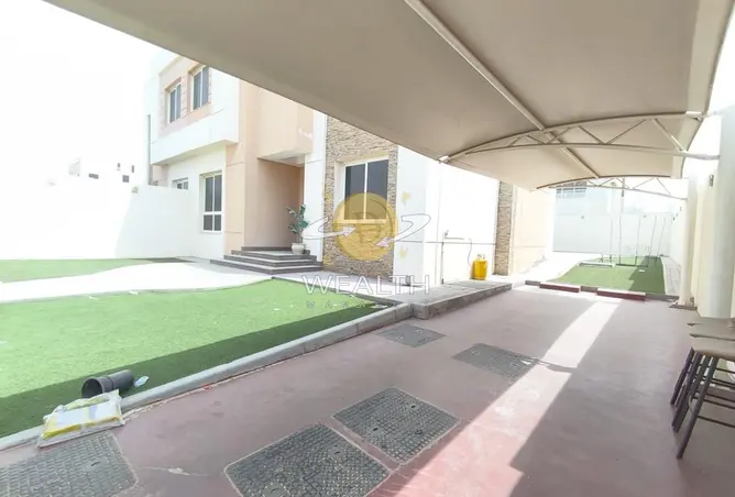 155523153 - Property Image 2
