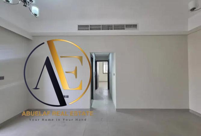111403465 - Property Image 2