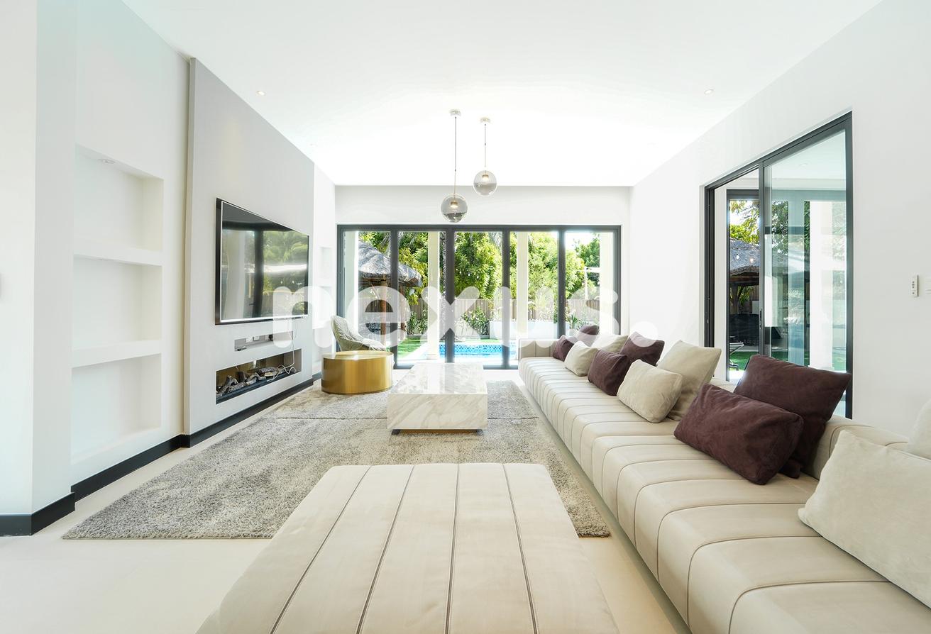Private Pool | Upgraded | Single Row | Furnished photo 8