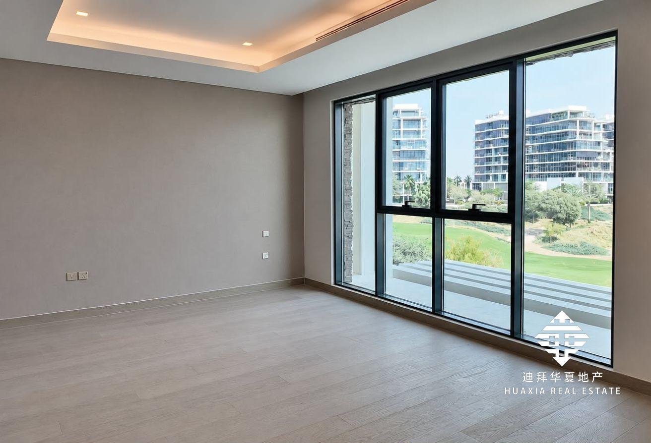 8BR Standalone Villa | Golf View | Brand New photo 9