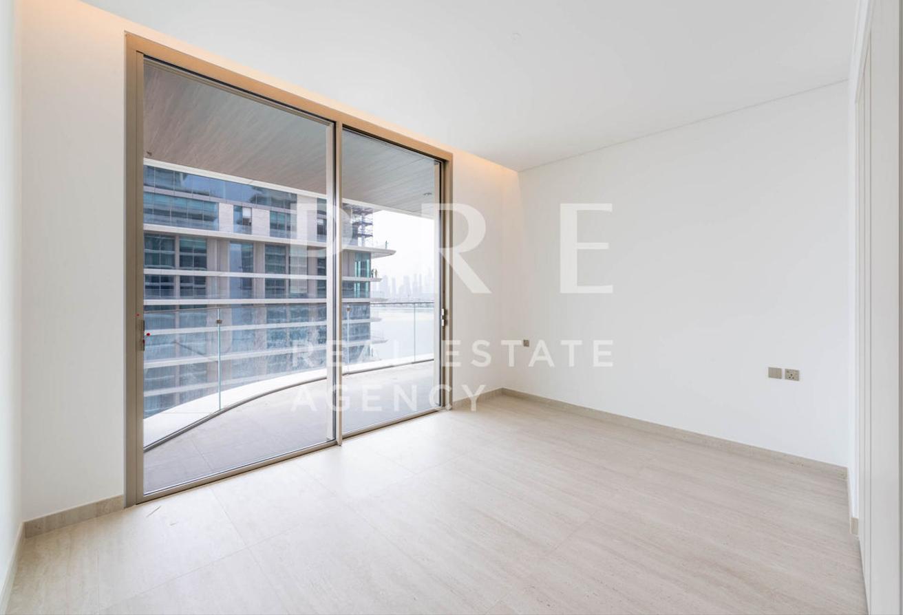 Living | Two-Bedroom Apartment | Palm Jumeirah photo 2