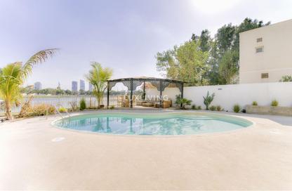 Villa - 5 Bedrooms - 4 Bathrooms for rent in Meadows 9 - Meadows - Dubai