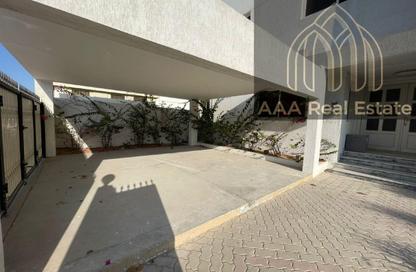 Villa - 5 Bedrooms - 5 Bathrooms for rent in Umm Suqeim 1 Villas - Umm Suqeim 1 - Umm Suqeim - Dubai