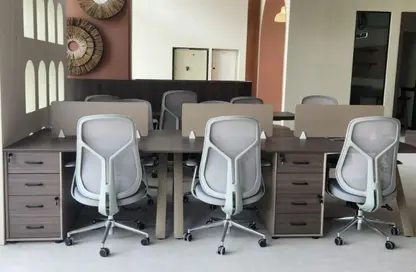 Business Centre - Studio - 4 Bathrooms for rent in Al Marfa Tower - Riggat Al Buteen - Deira - Dubai