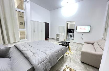 Apartment - Studio - 1 for rent in Khalifa City - Abu Dhabi