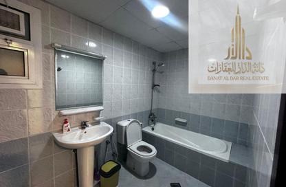 Apartment - 1 Bedroom - 2 Bathrooms for rent in Al Rasheed Tower 6 - Al Taawun Street - Al Taawun - Sharjah
