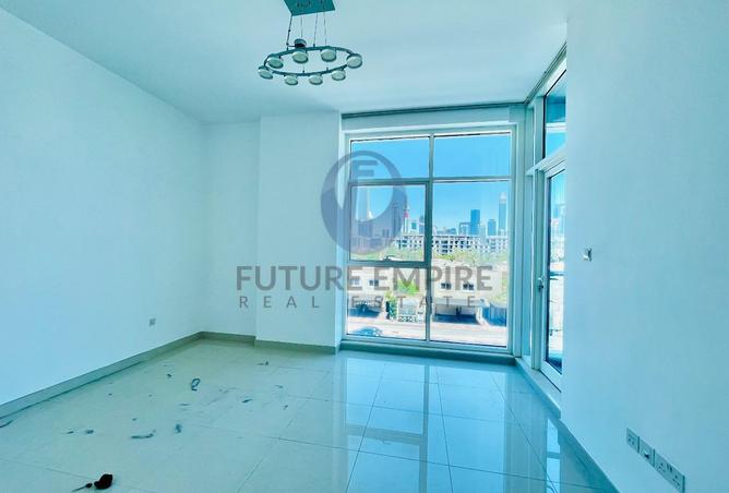 100823813 - Property Image 3
